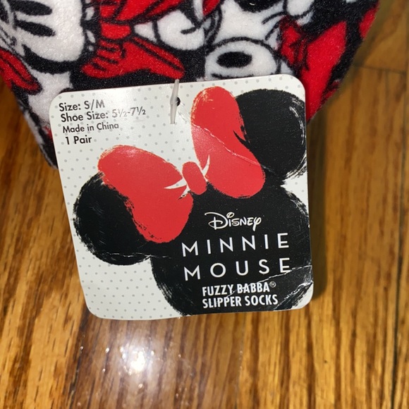 Fuzzy Mini Mouse Slipper Socks sz sm/md - Picture 3 of 4